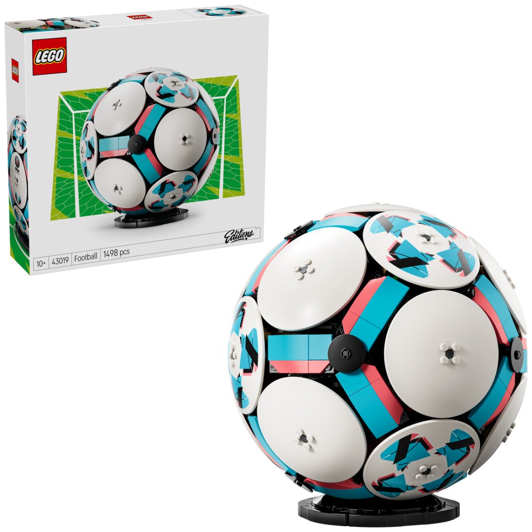 Конструктор LEGO Футбольный мяч 43019, деталей 1498 шт