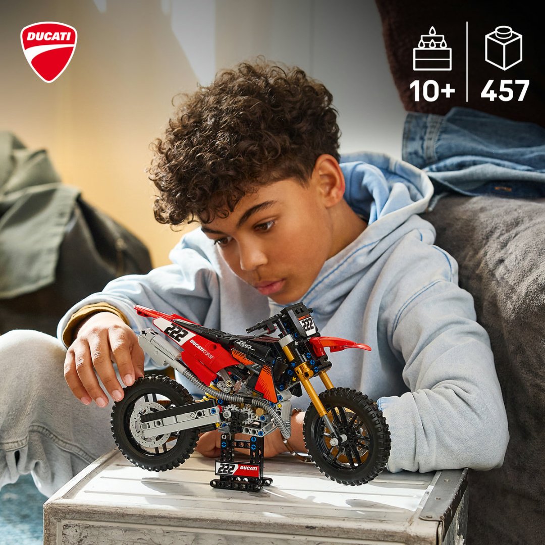 Конструктор LEGO Technic Мотоцикл Ducati Desmo450 MX Factory 42238, деталей 457 шт купить,41120