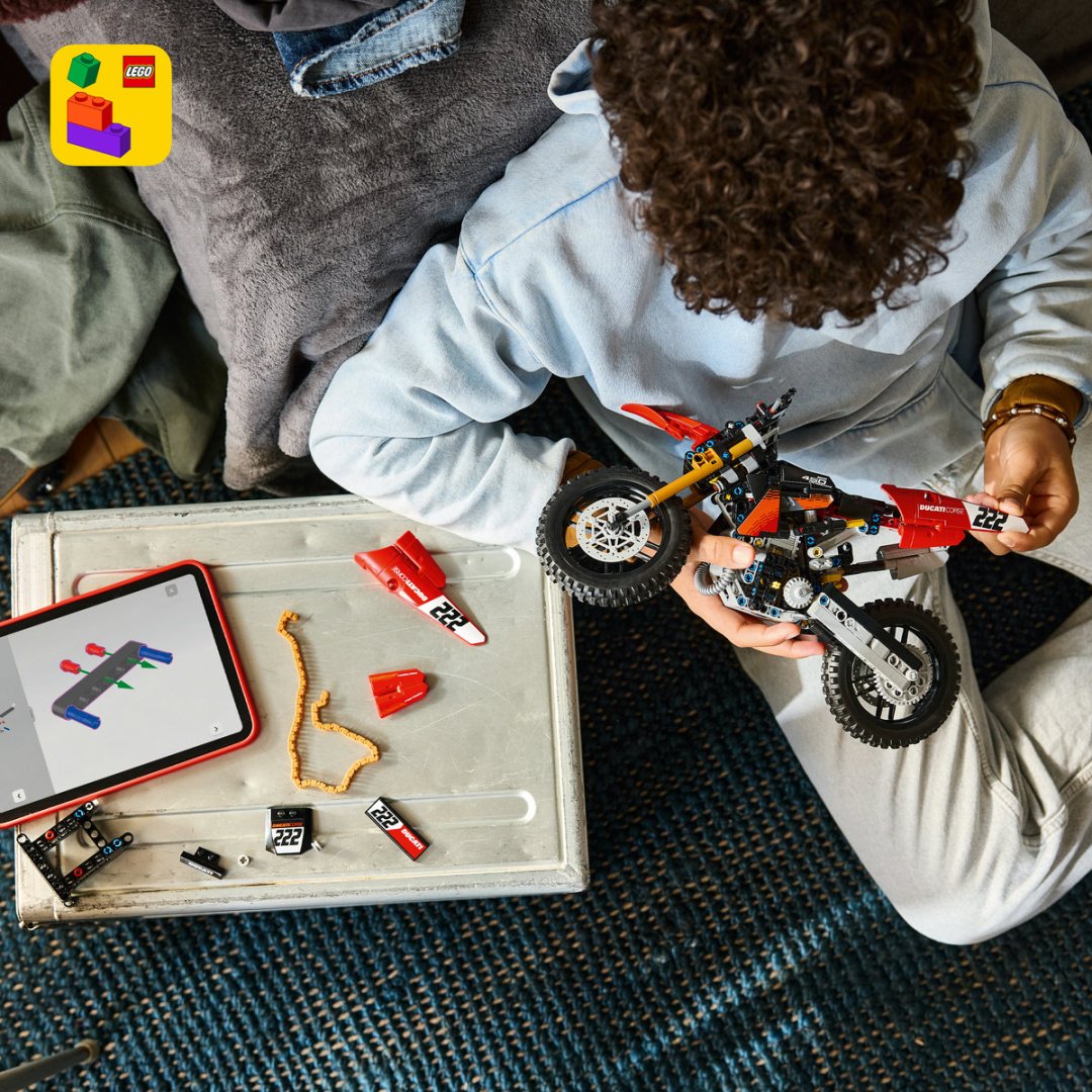Конструктор LEGO Technic Мотоцикл Ducati Desmo450 MX Factory 42238, деталей 457 шт купить,41120
