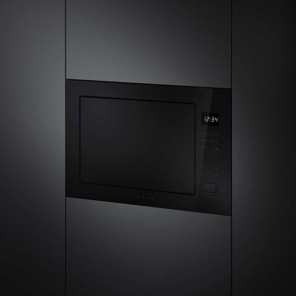 Микроволновая печь Smeg FMI225BI черный