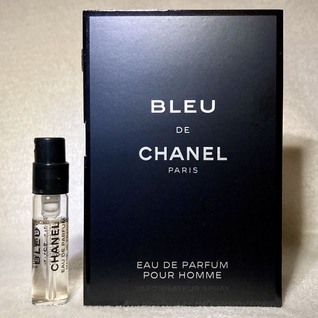 CHANEL Bleu de Chanel парфюмерная вода EDP 2 мл, для мужчин - ForteMarket CHANEL Bleu de Chanel парфюмерная вода EDP 2 мл, для мужчин купить,4890