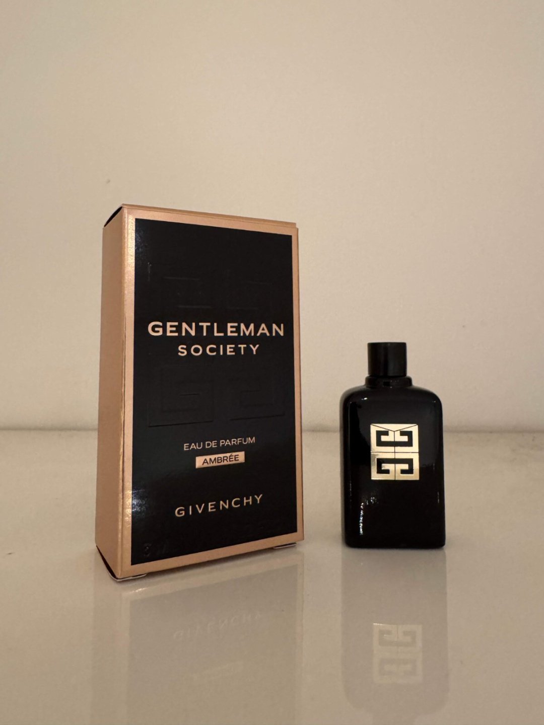 GIVENCHY Gentleman Society Ambree парфюмерная вода EDP 6 мл, для мужчин купить,7790