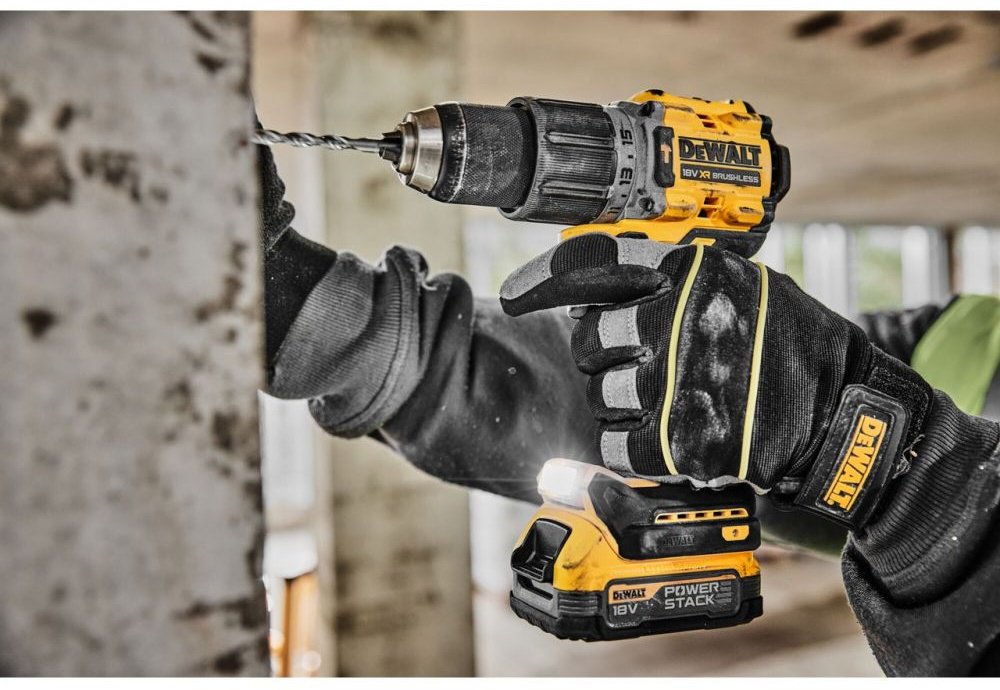 Дрель-шуруповерт DeWALT DCD805NT-XJ купить,123990