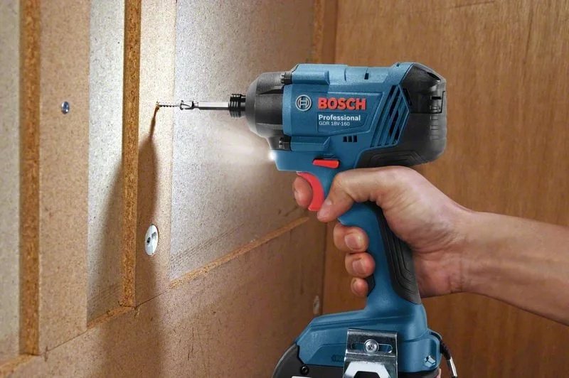Bosch винтоверт GDR 180-LI 18 В купить,132600