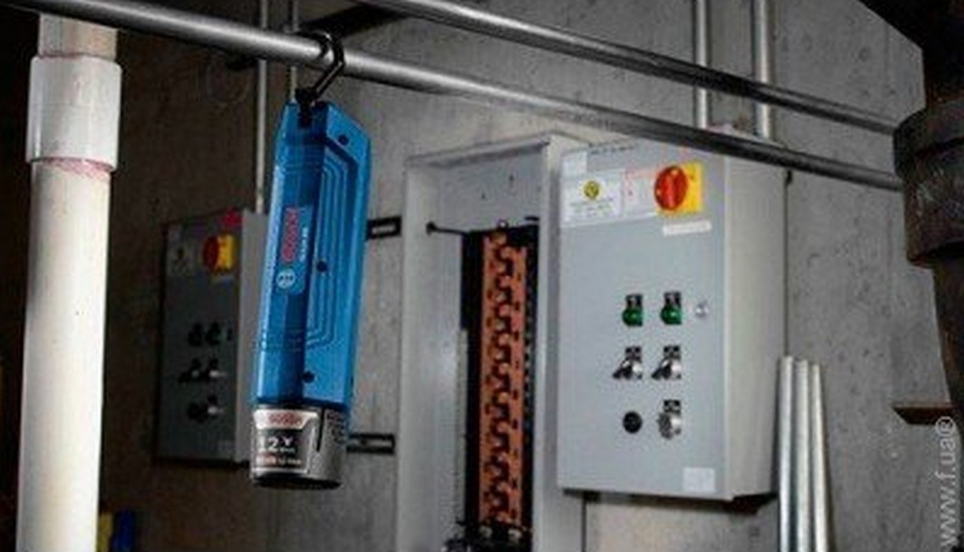 Bosch GLI 12V-300 06014A1000 купить,30730