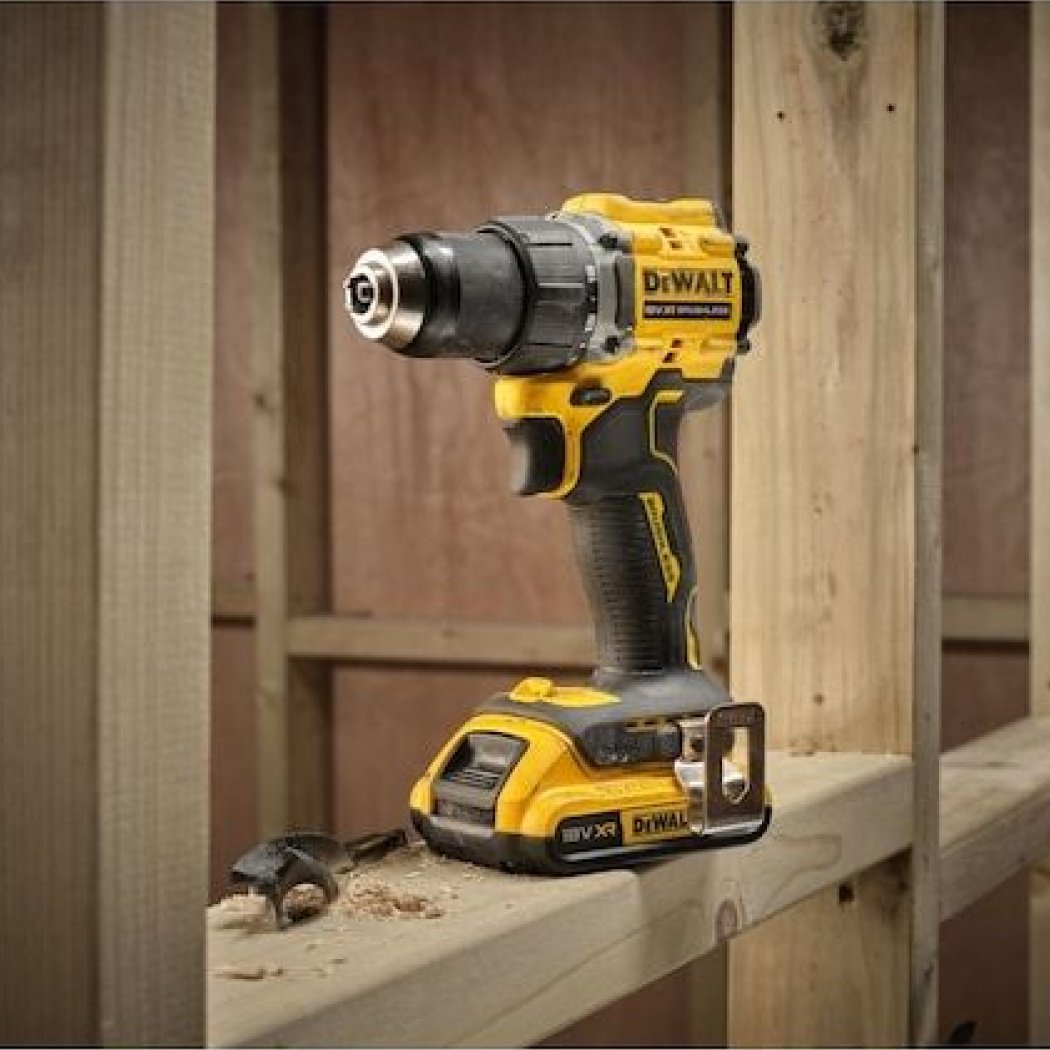 DeWALT дрель-шуруповерт DCD794D2T-QW купить,183690