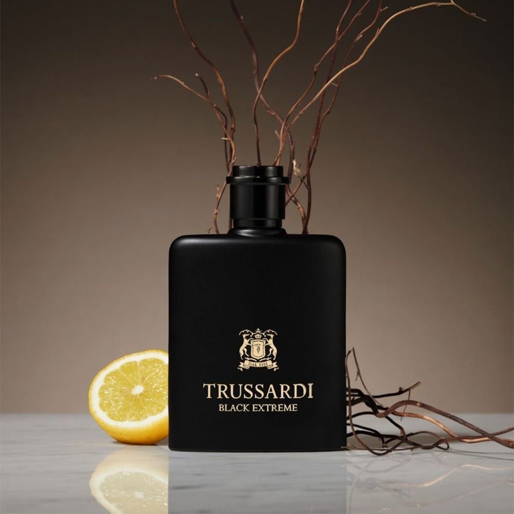 Trussardi Black Extreme туалетная вода EDT 30 мл, для мужчин купить,27790