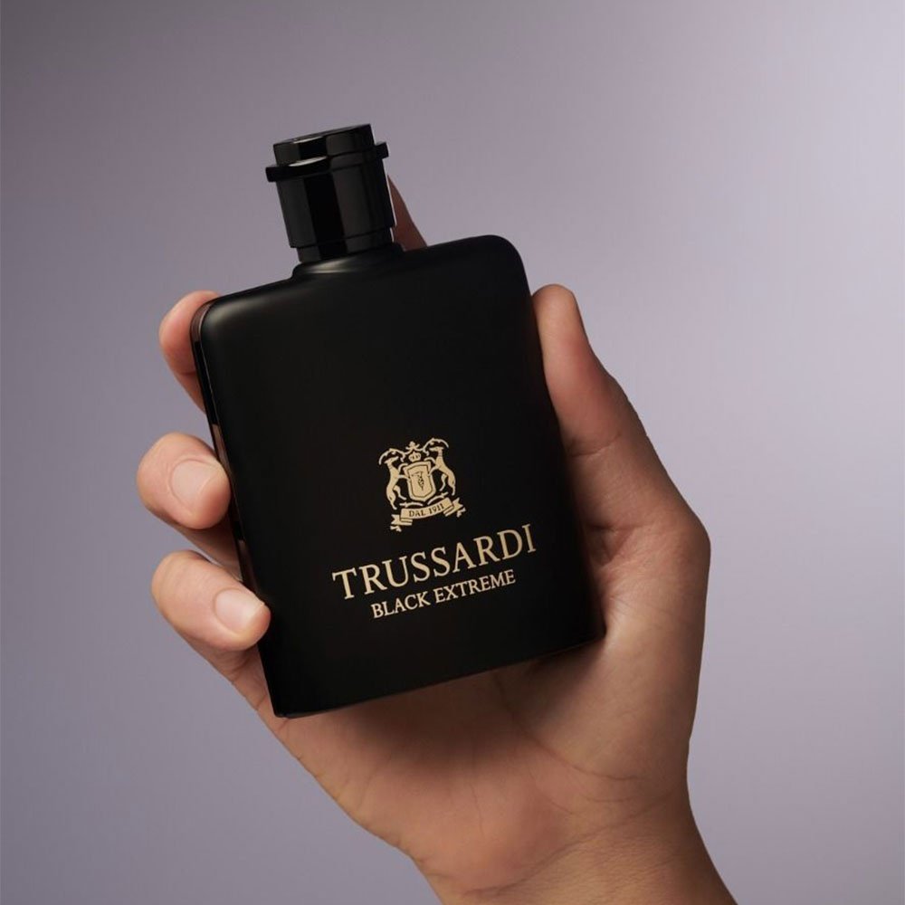 Trussardi Black Extreme туалетная вода EDT 30 мл, для мужчин купить,27790