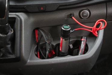 Турестический фонарь Milwaukee L4 FL2000-301 4933479637 ручной черный купить,NaN