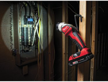 Турестический фонарь Milwaukee M18 TLED-0 4932430361 ручной красный купить,NaN