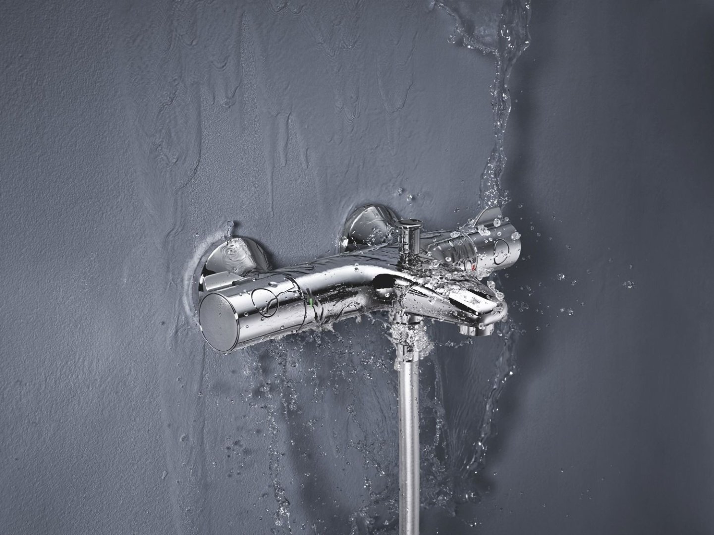 Смеситель для ванны с душем Grohe 34567000-WH, двухзахватный купить,NaN
