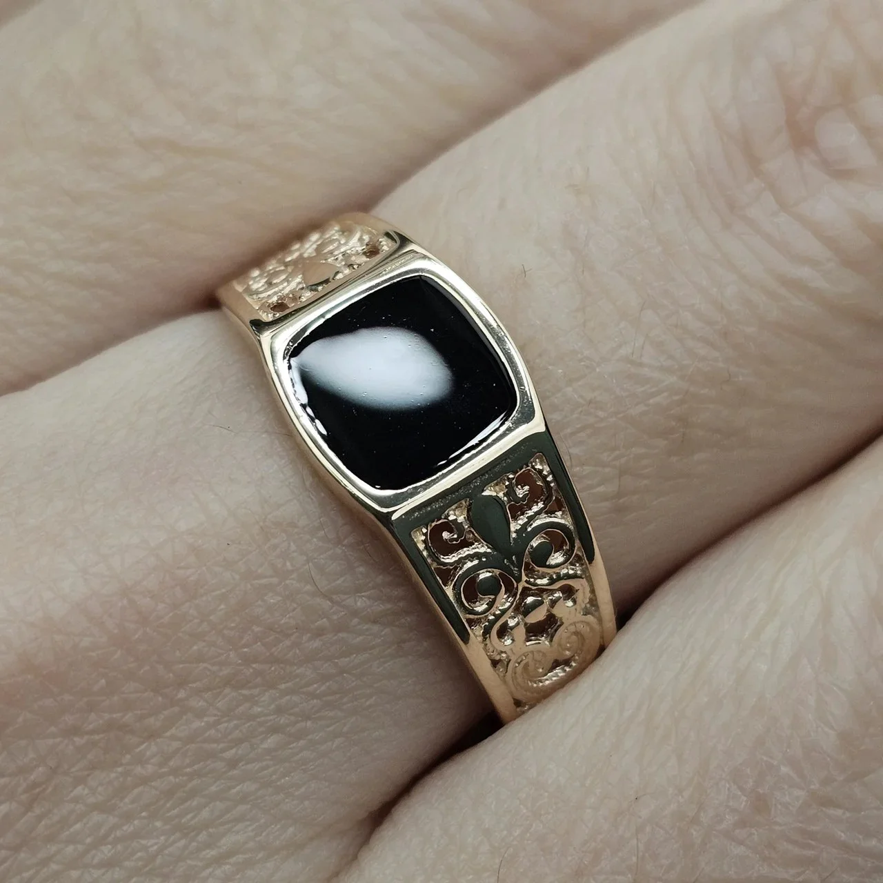 Мужская печатка Deimantas 112815402 21р 3,69гр. купить,NaN