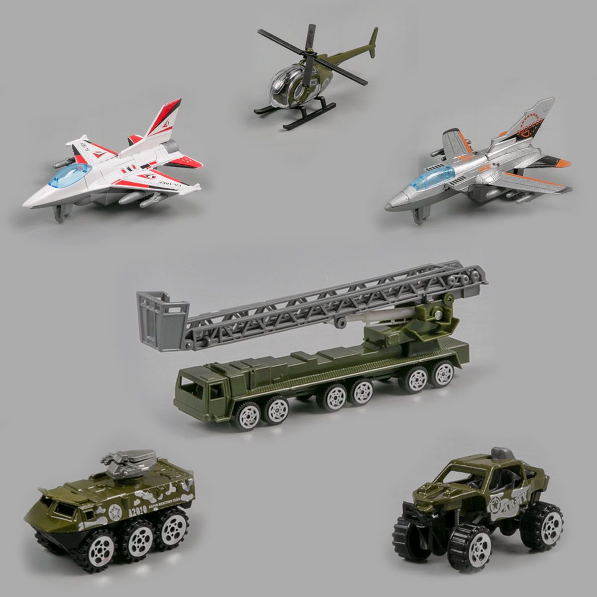 Игровой набор XinYu Военная база 40 предметов D 89726D купить,NaN