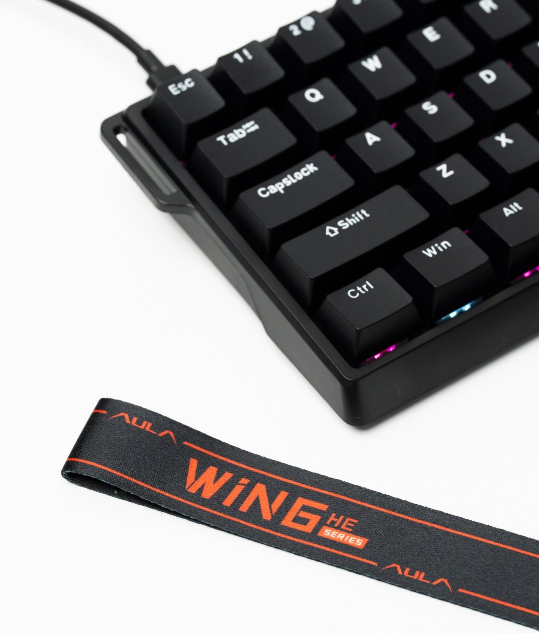 Клавиатура AULA WIN60HE черный купить,NaN