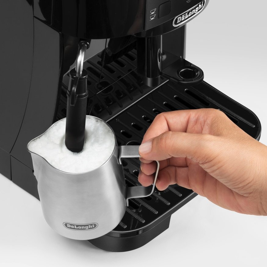 Кофемашина Delonghi Magnifica S ECAM12.121.B черный купить,177417