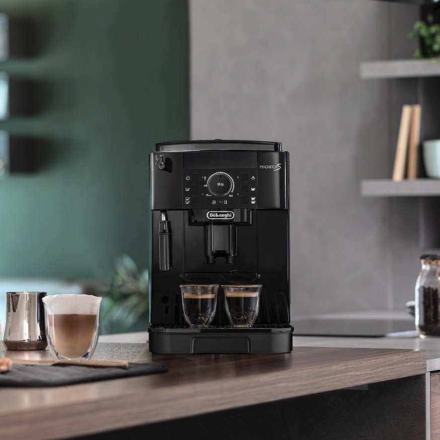Кофемашина Delonghi Magnifica S ECAM12.121.B черный купить,177417