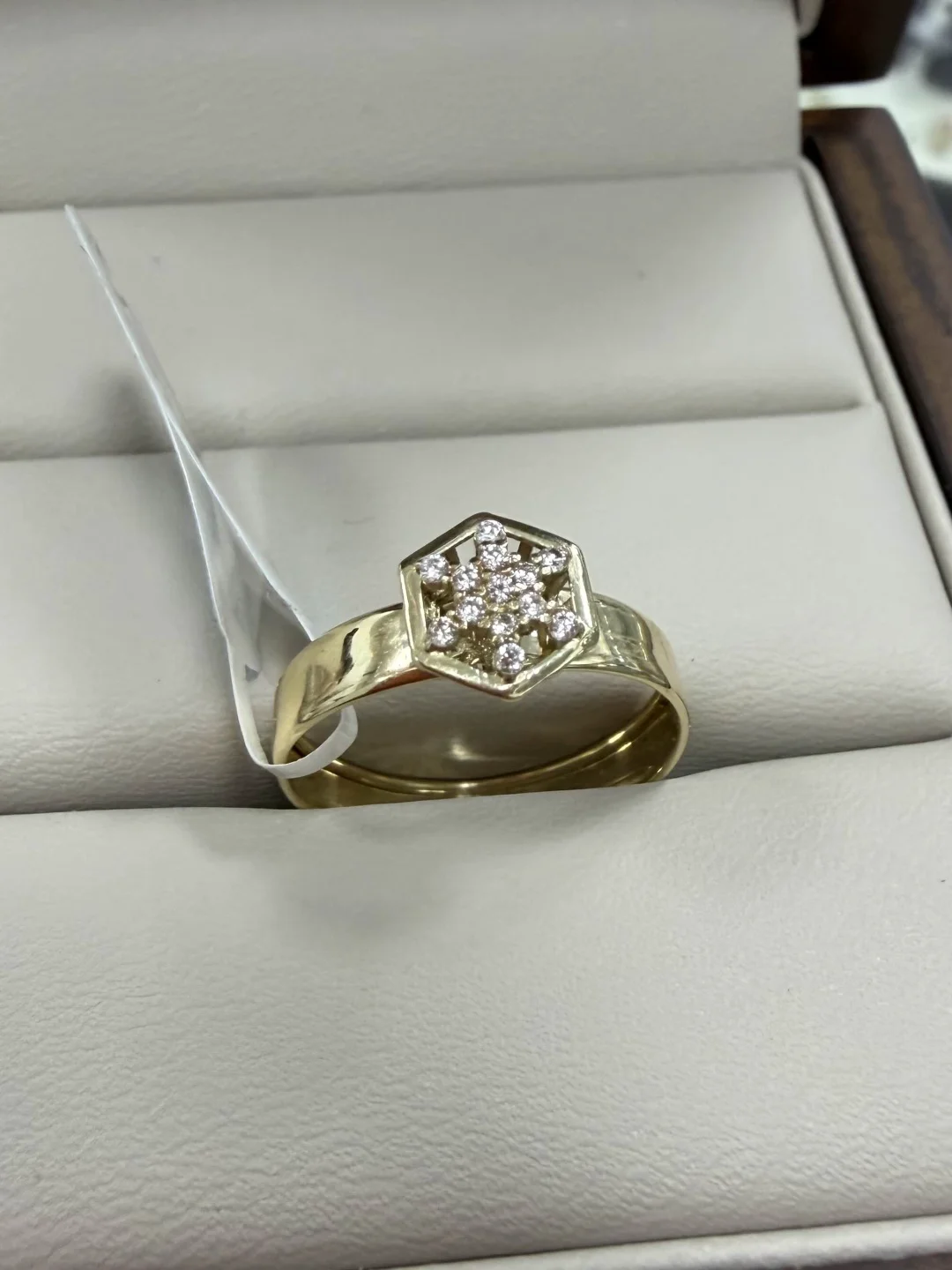 Комплект украшений Luxrai золото, фианит желтое золото 585 купить,NaN