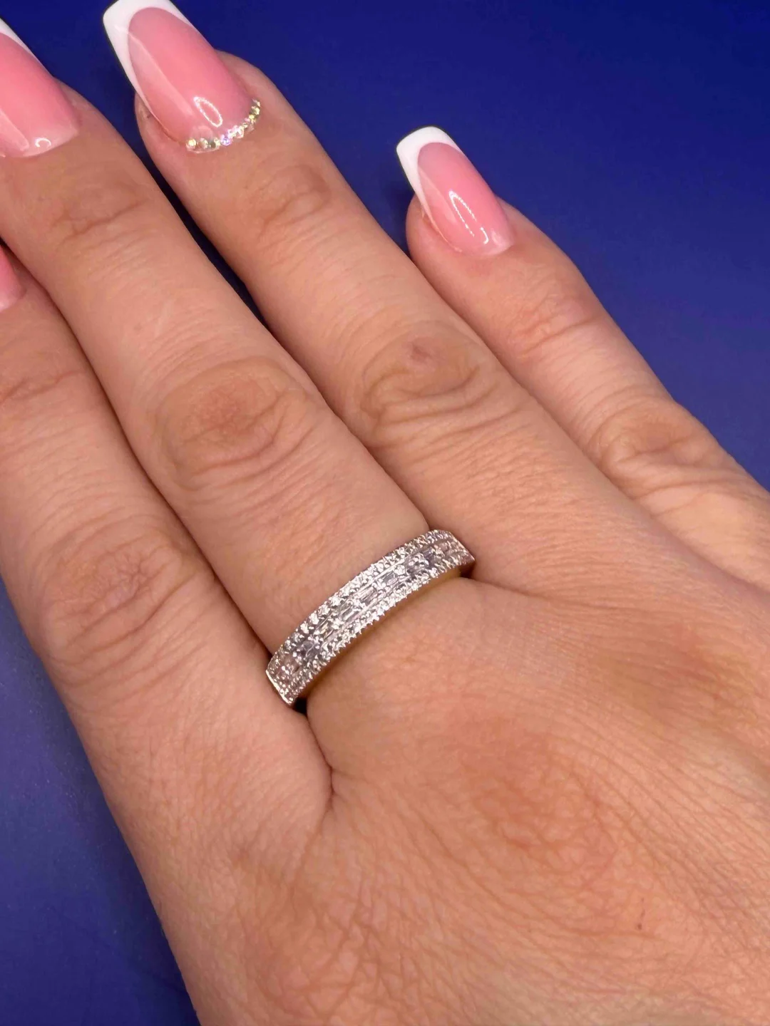 Кольцо Luxrai Nl84 размер регулируемый вес 2.47 г золото, бриллиант купить,NaN