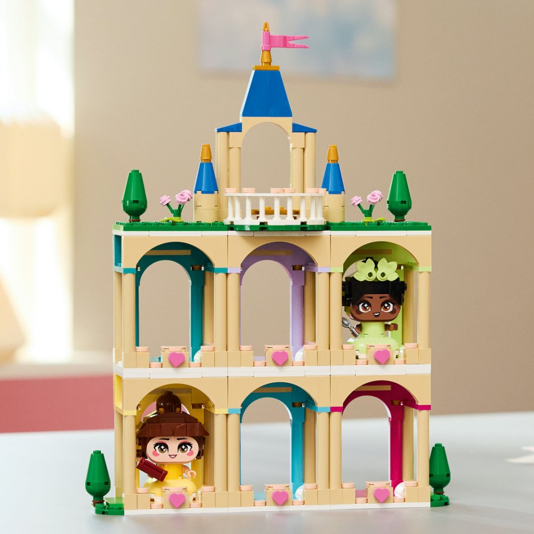 Конструктор LEGO Мини Белль и Тиана с замком 43291, деталей 358 шт купить,NaN