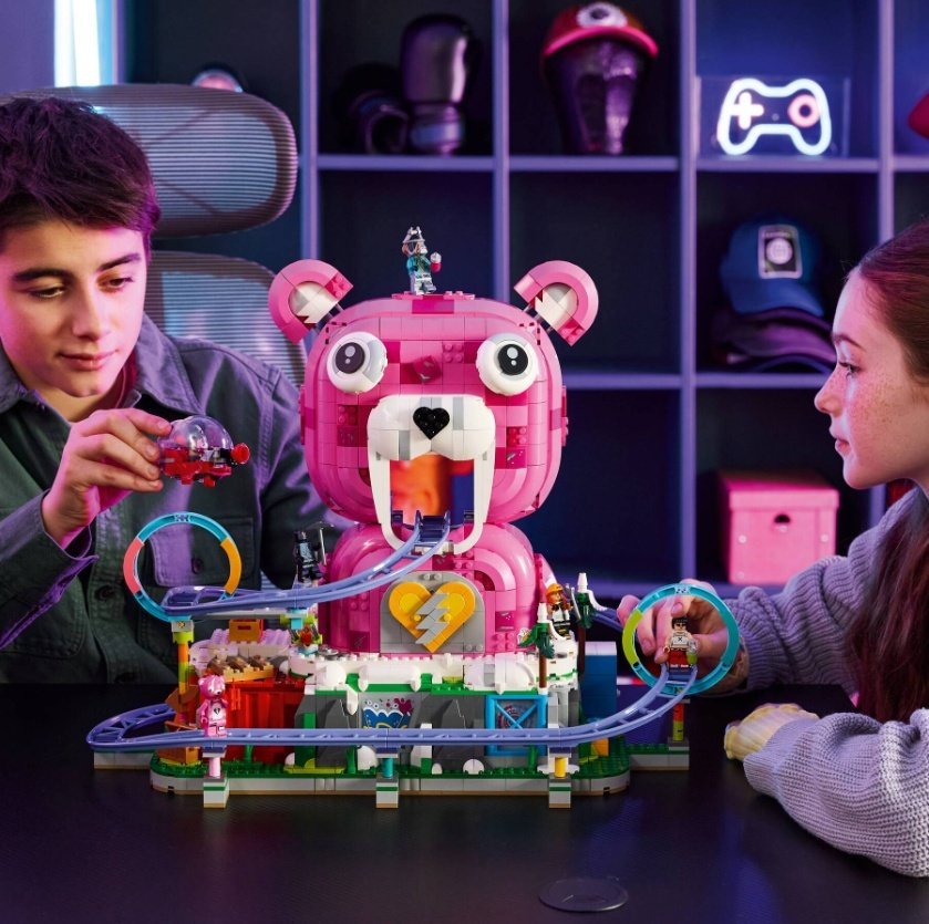 Конструктор LEGO Fortnite 77082, деталей 1963 шт купить,NaN