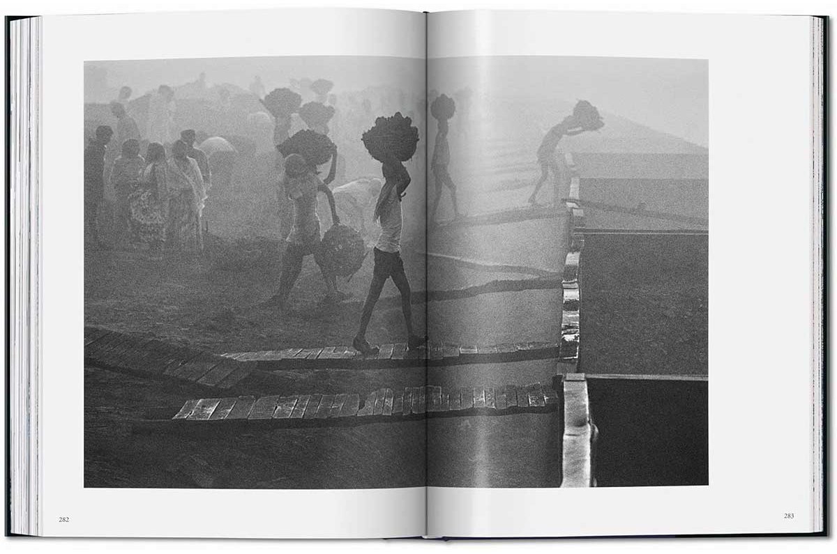 Книга Sebastião Salgado. Workers. An Archaeology of the Industrial Age купить,NaN