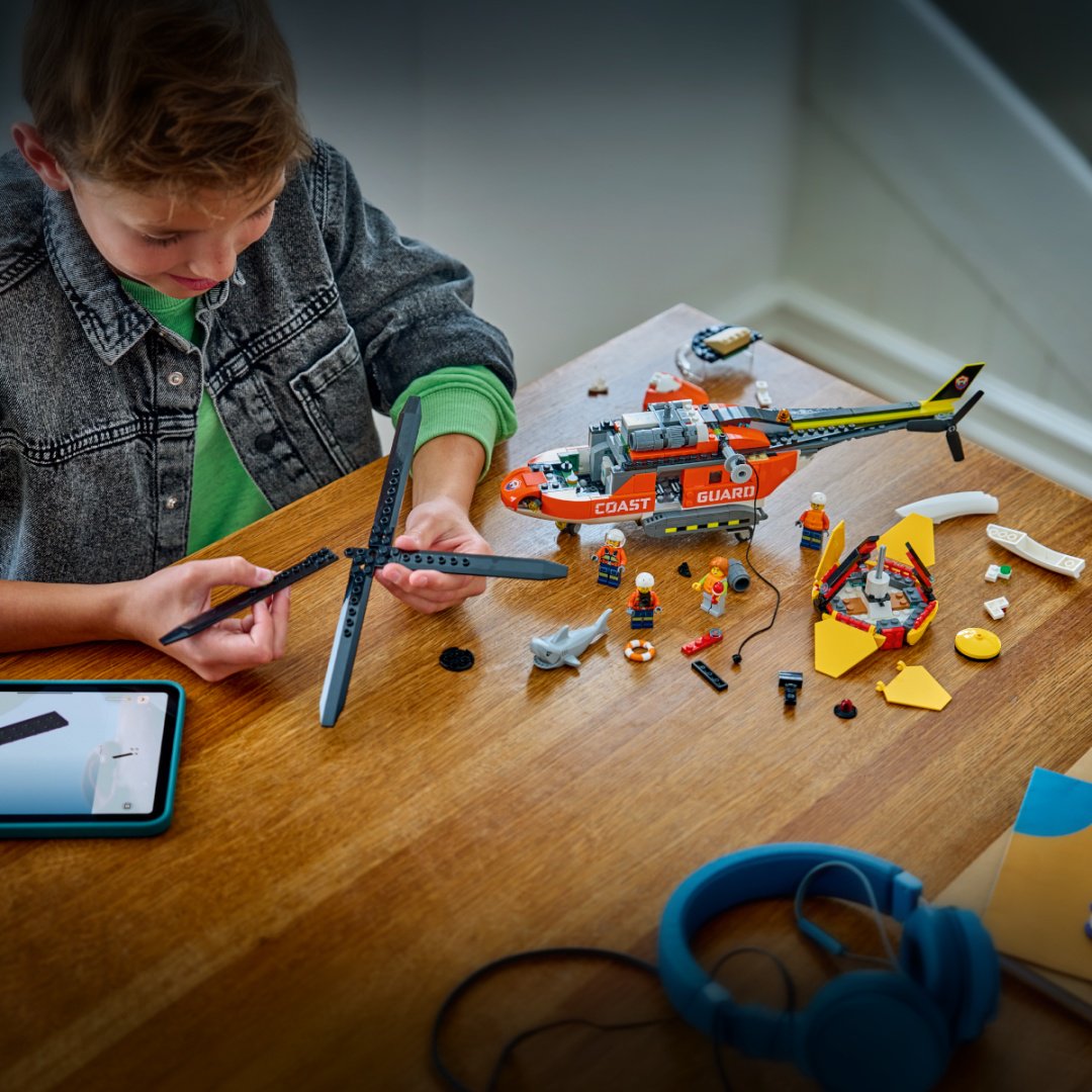 Конструктор LEGO Вертолет береговой охраны 60503, деталей 551 шт купить,NaN