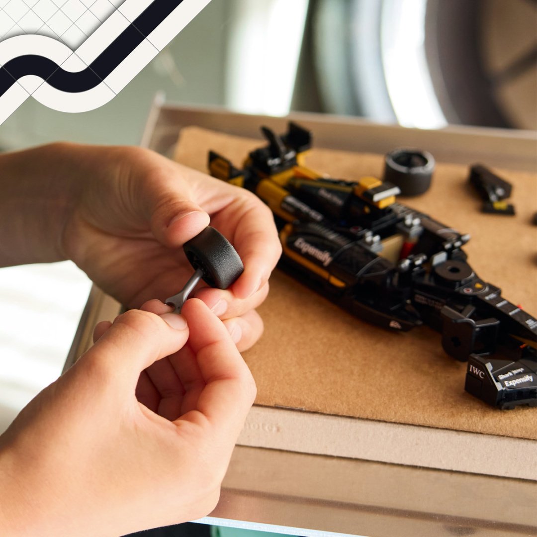 Конструктор LEGO APXGP Team Race Car from F1 The Movie 77252, деталей 268 шт купить,NaN
