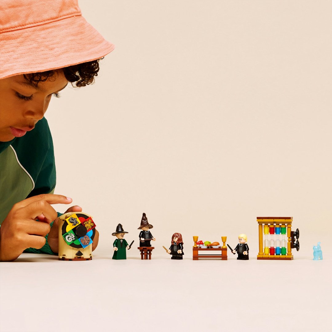 Конструктор LEGO Замок Хогвартс: церемония распределения 76460, деталей 124 шт купить,NaN