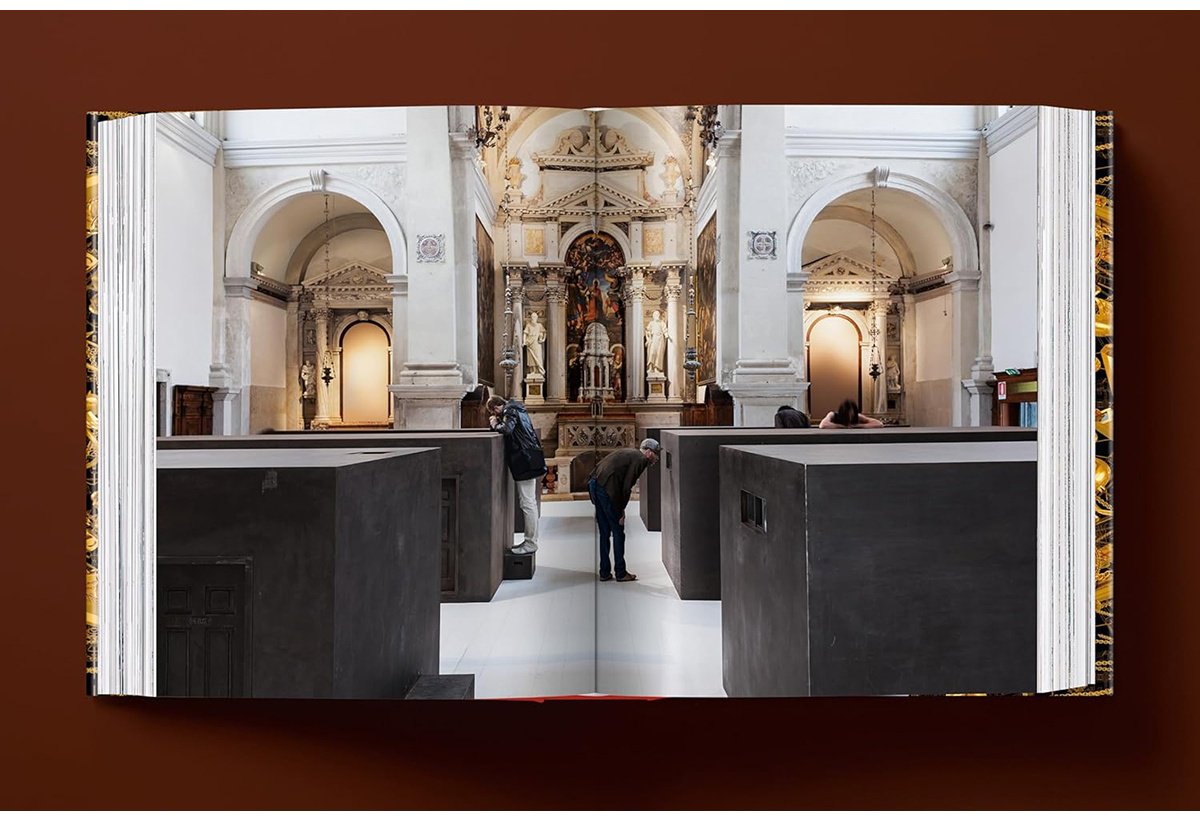Книга Без автора: Ai Weiwei. Updated Edition купить,NaN