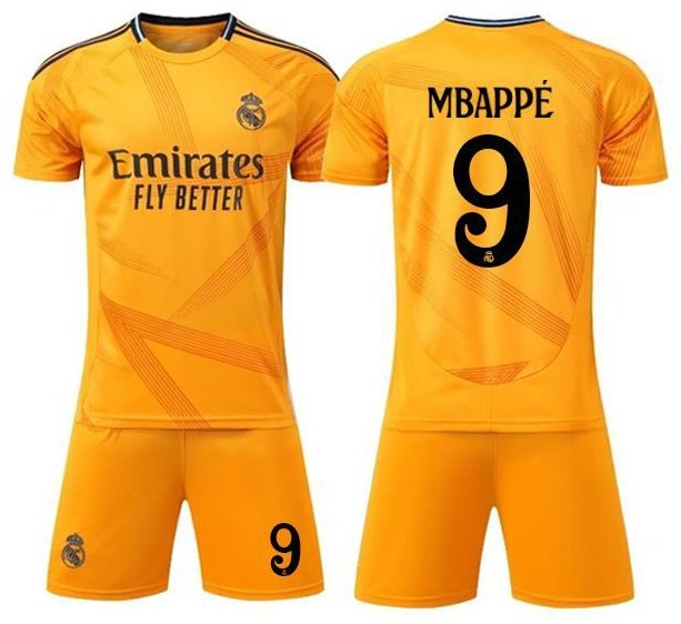 Комплект ФК Реал Мадрид Mbappe оранжевый 122