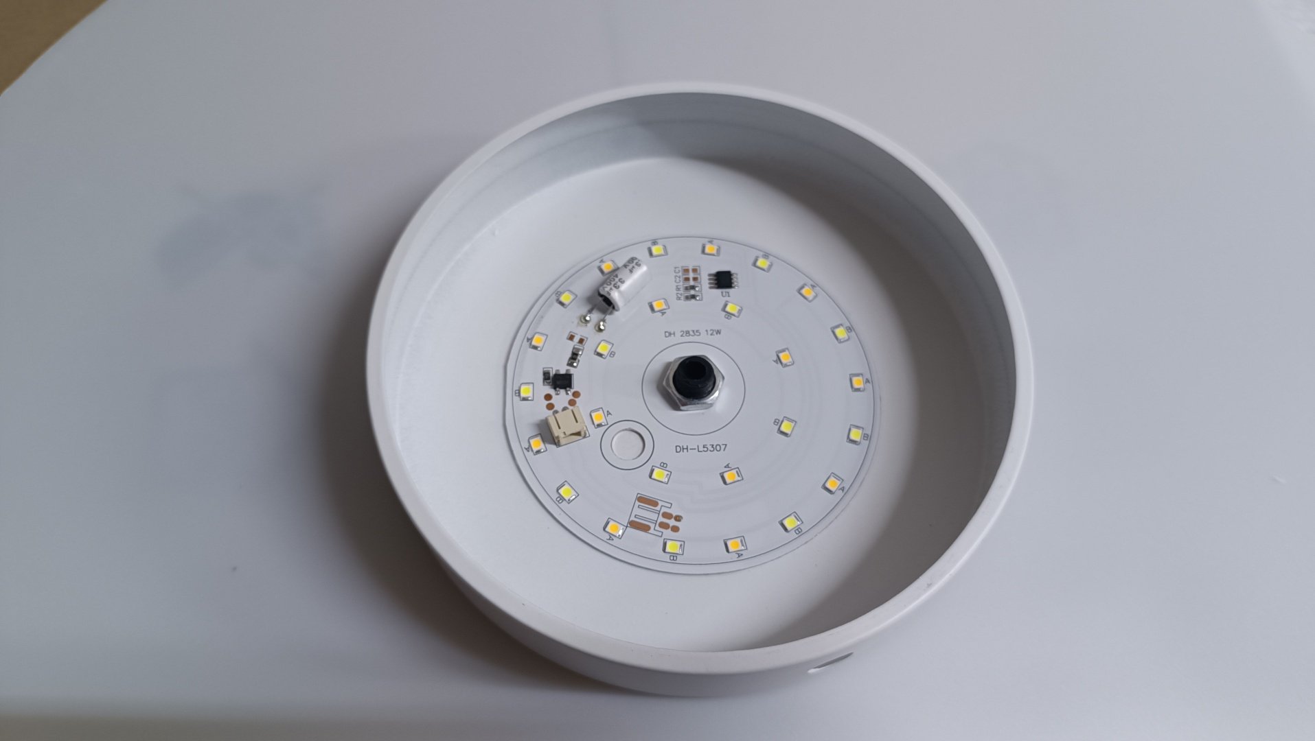 Люстра потолочная LED, кол-во ламп: 6 шт купить,30000