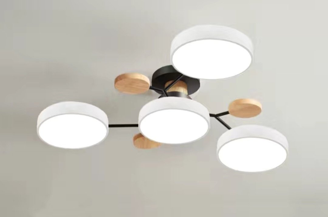Люстра потолочная Gold LED, кол-во ламп: 4 шт купить,24000
