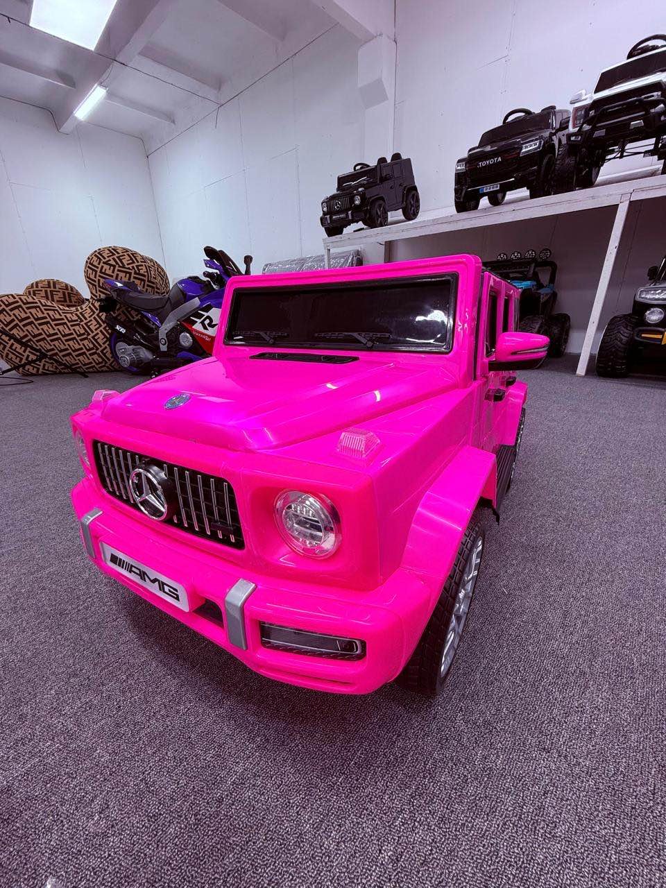 ESCON Mercedes-Benz V12 ESCON розовый купить,99999