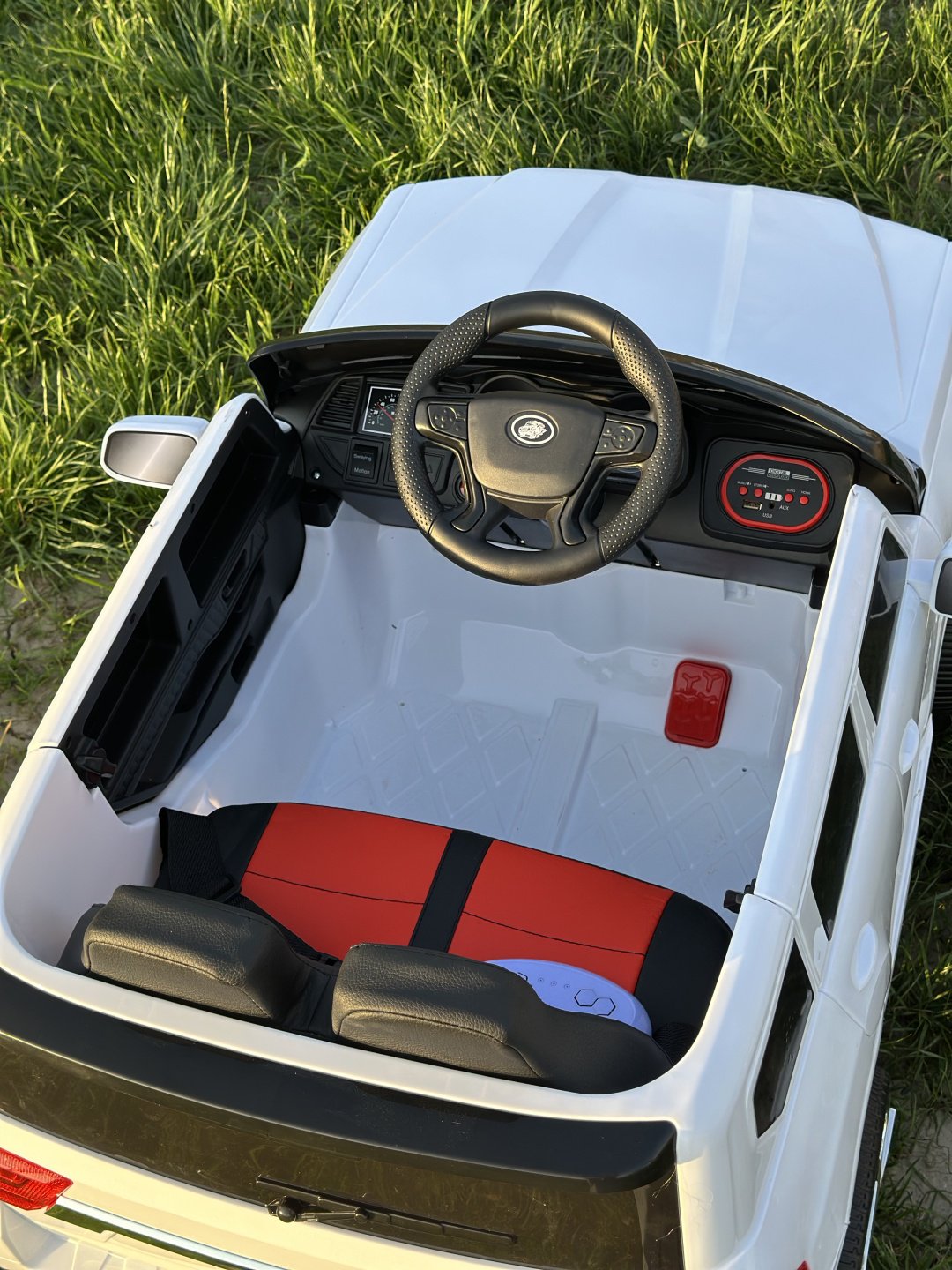 AmiVi AV9166 белый