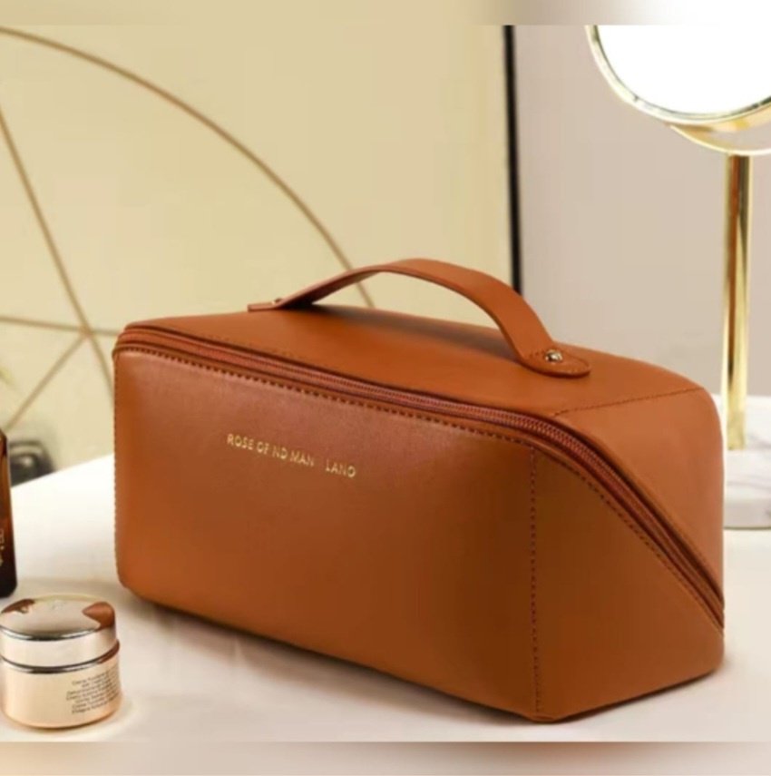 Косметичка искусственная кожа коричневый 12.5X24 см