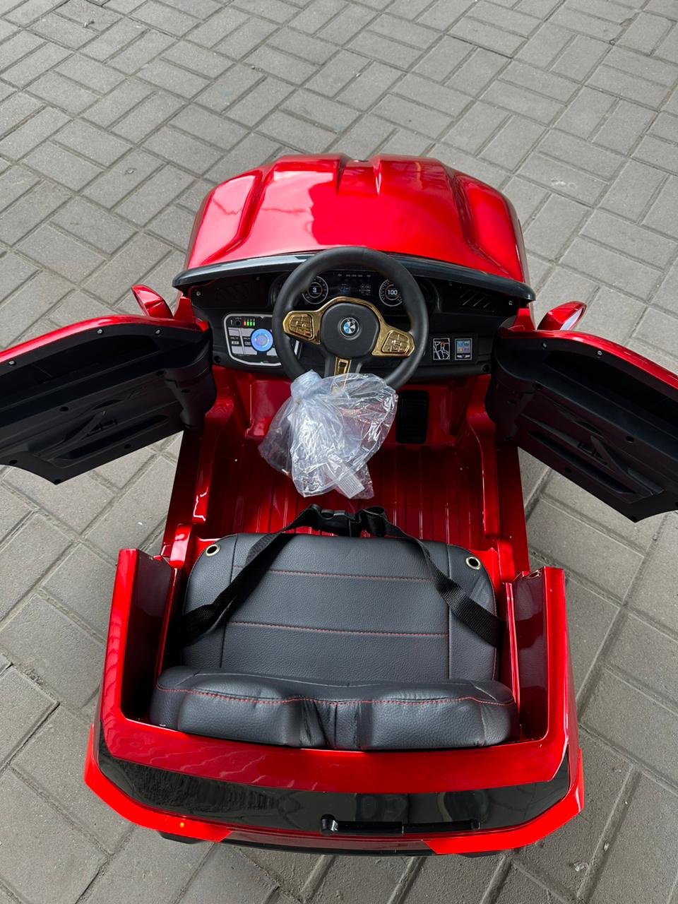 BOBO Электромашина BMW XM бордовый купить,75000