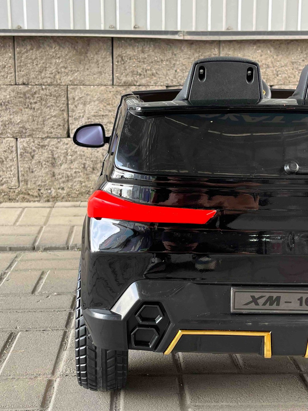 BOBO Электромашина BMW XM черный купить,75000