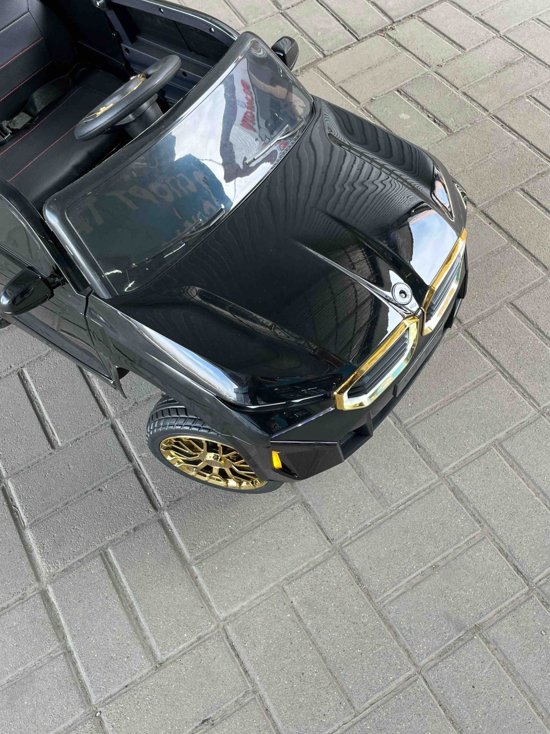 BOBO Электромашина BMW XM черный купить,75000