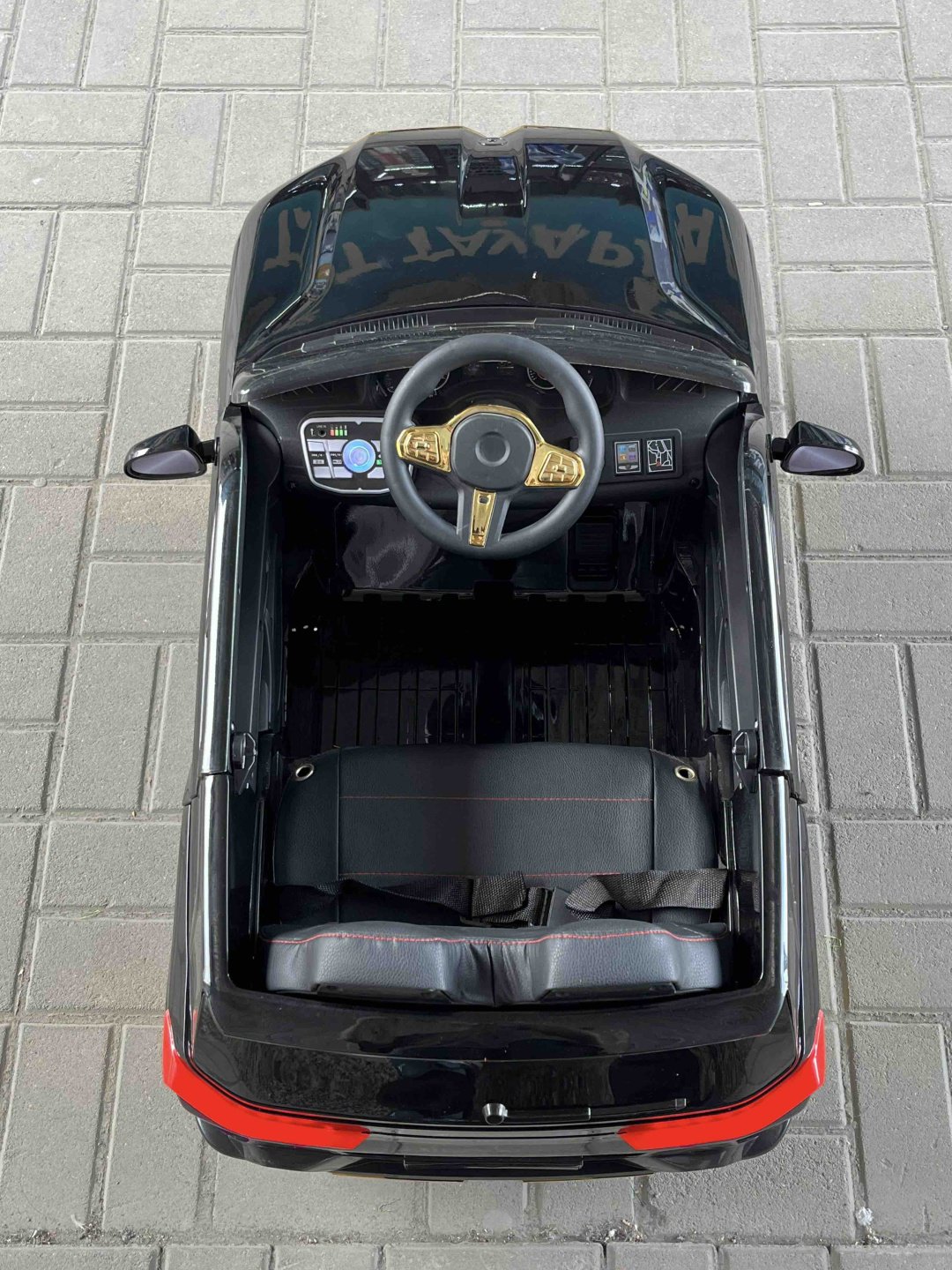 BOBO Электромашина BMW XM черный купить,75000