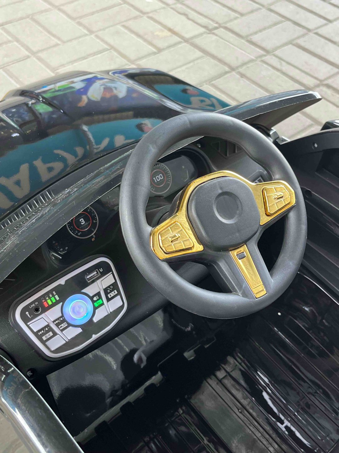 BOBO Электромашина BMW XM черный купить,75000