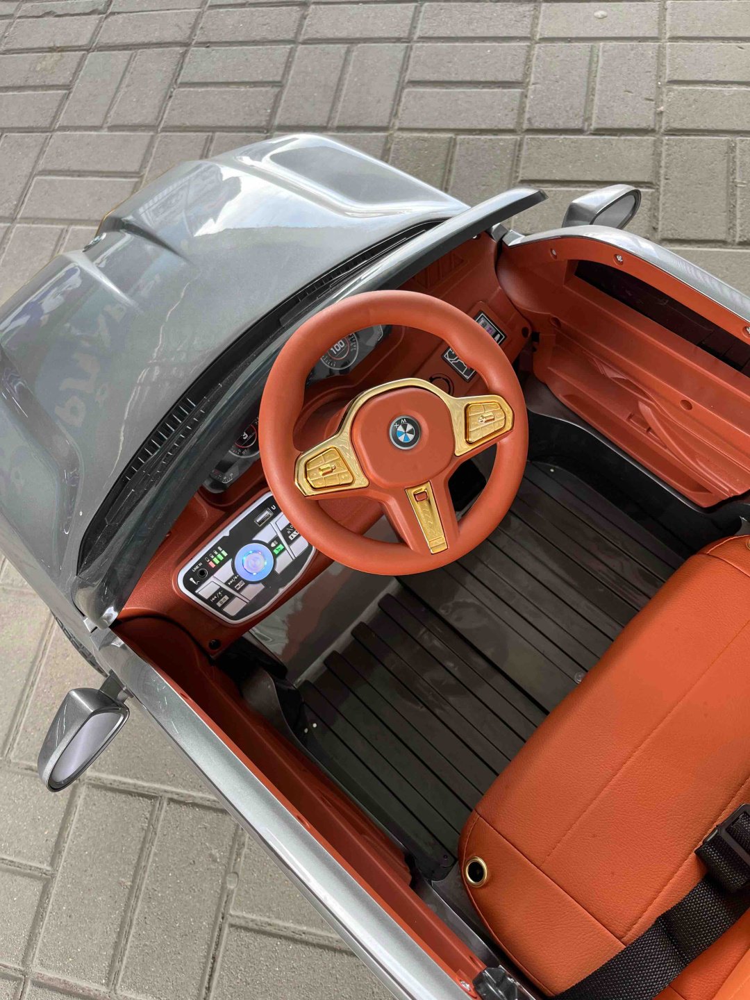 BOBO Электромашина BMW XM серый купить,NaN