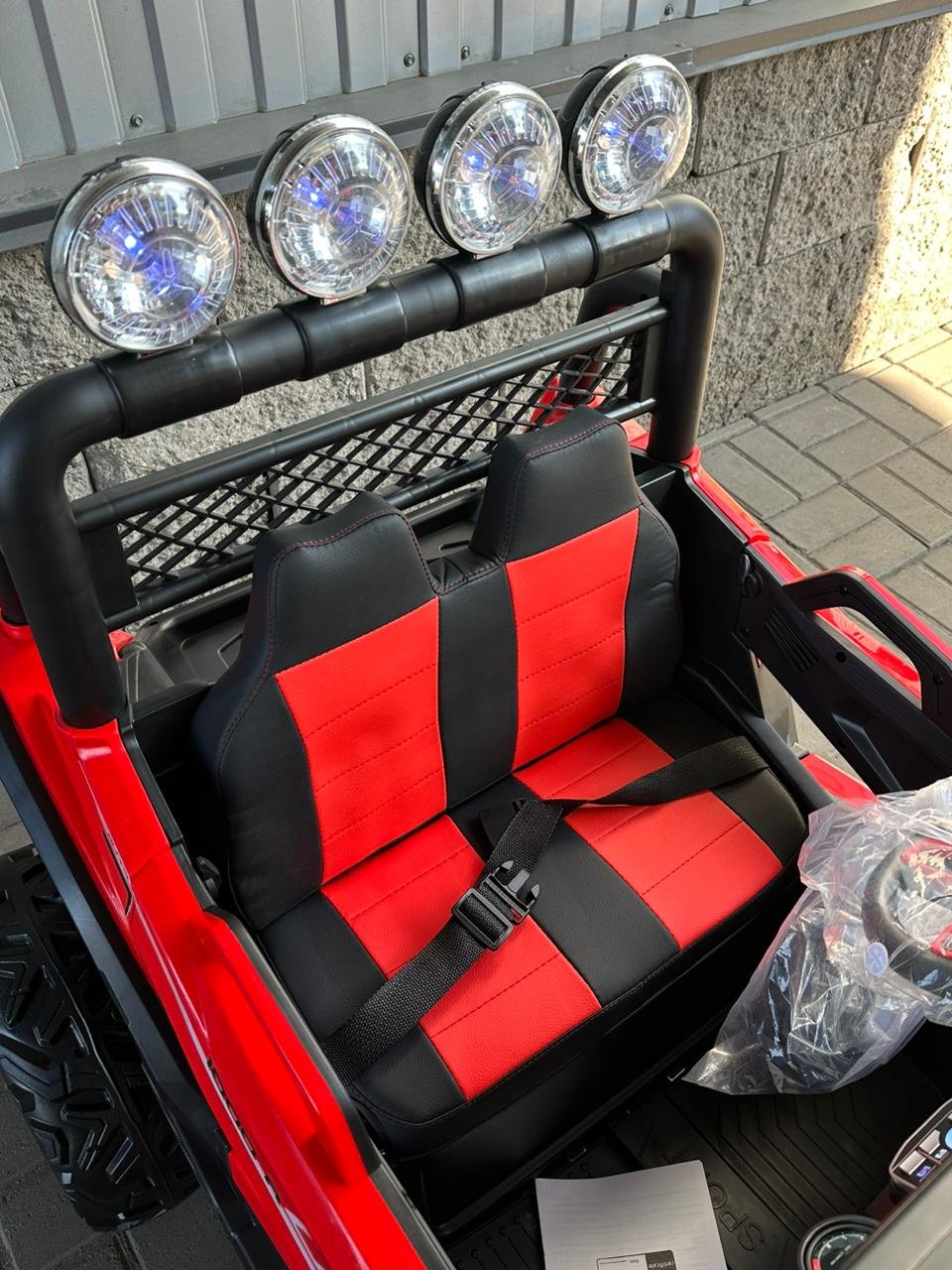 BOBO Buggy Электромашина 1088 красный купить,140000