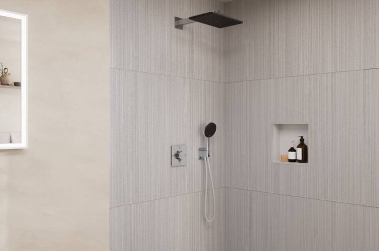 Hansgrohe душевой набор (гарнитур) Raindance Alive Q 2462000 с термостатом, абс-пластик