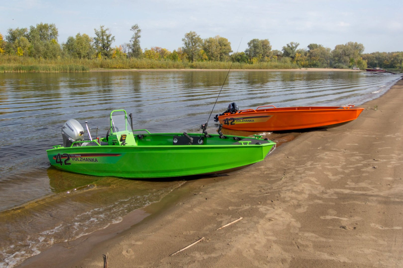 Лодка VBOATS Волжанка 42 Scout зеленый купить,NaN
