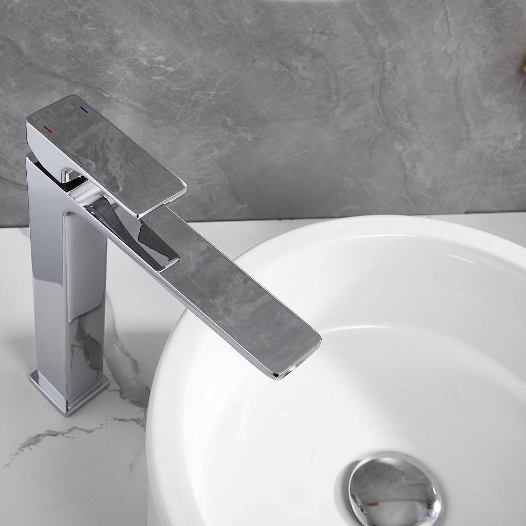 Смеситель Belz B11709, латунь, цвет хром купить,55000