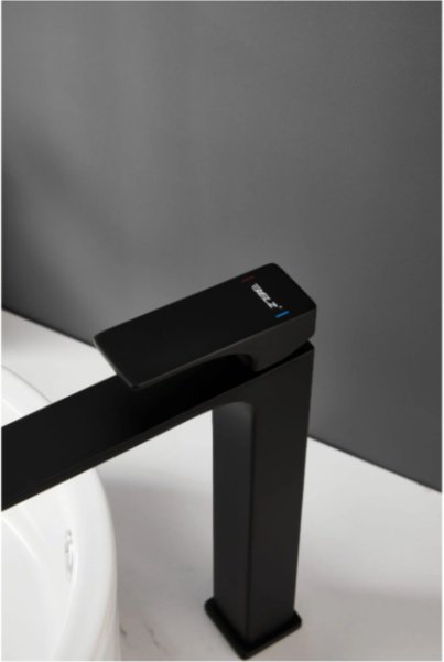 Смеситель Belz B11709-7 , латунь, цвет черный купить,61500
