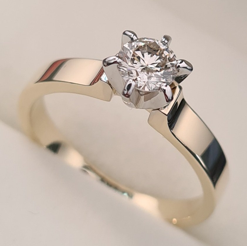 Кольцо Deimantas 16,5р 3,38гр купить,NaN