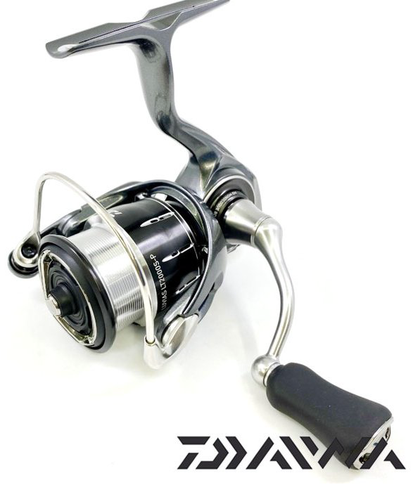 Катушка DAIWA безынерционная 24LUVIAS LT2000S-P