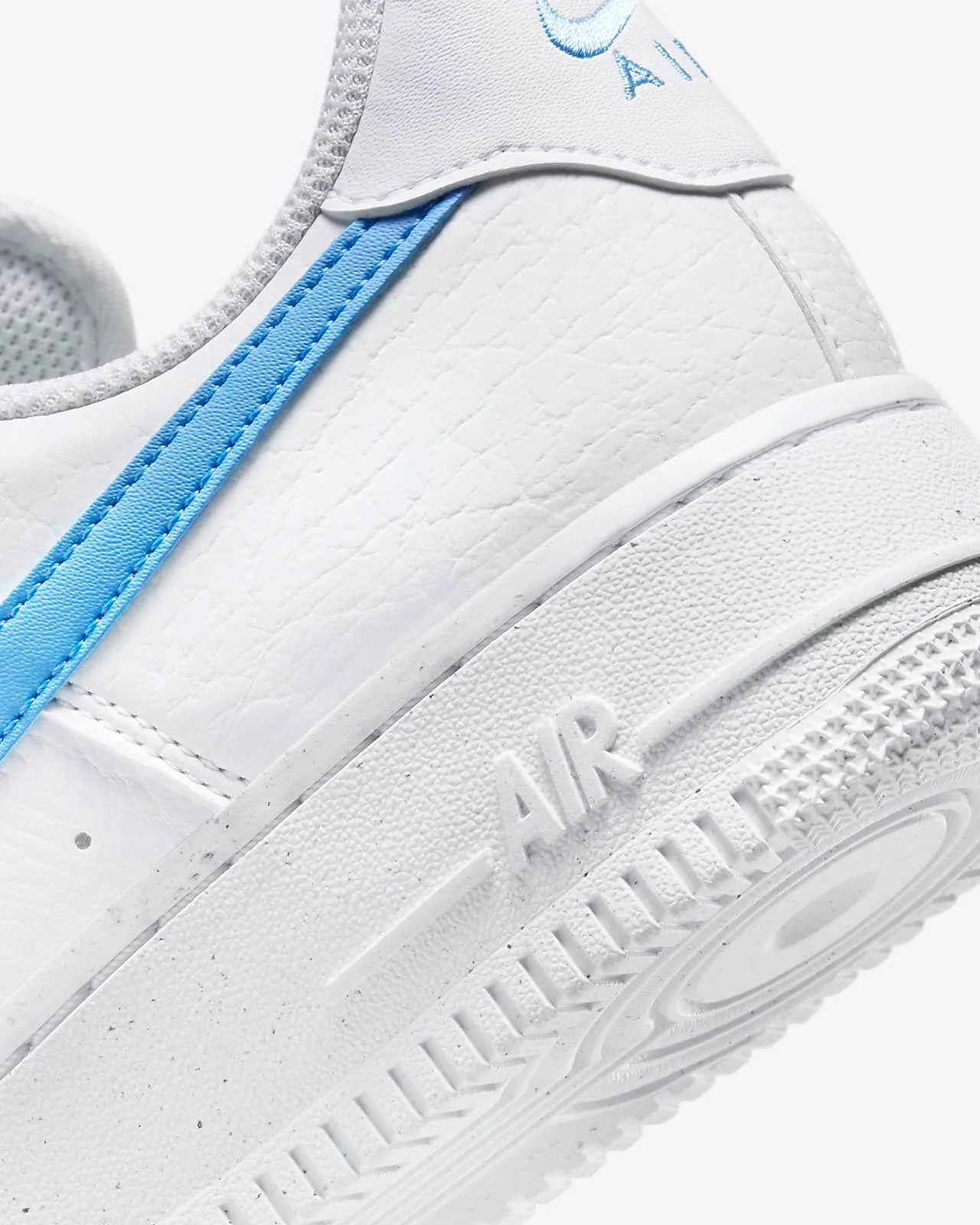 Кроссовки Nike Air Force 1 '07 Next Nature белый 39.5 купить,0