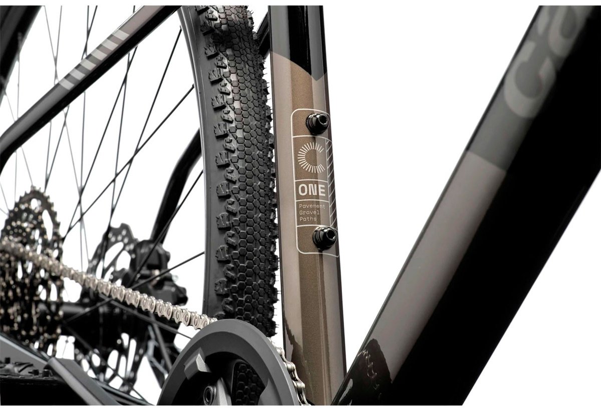 Велосипед Cannondale Quick CX 1 2026 22 дюйма черный
